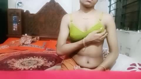 Hotcapolx online show from November 27, 2025, 4:09 pm