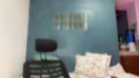 Snapshot of hotchic_aya chatting on February 5, 2026, 9:25 am Aya online show from February 5, 2026, 9:25 am