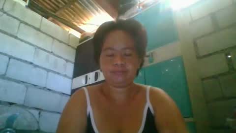 Snapshot of hotchicks4uxx chatting on December 15, 2025, 1:54 am hotchicks4uxx online show from December 15, 2025, 1:54 am