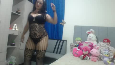Hot Connection online show from May 30, 2026, 2:52 am