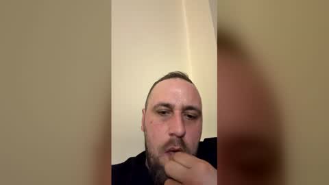 hotcouple_fy online show from January 18, 2026, 3:16 pm