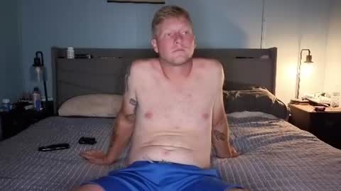 hotdadforyou online show from July 18, 2026, 11:52 pm