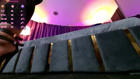 Snapshot of hotdesy_ chatting on February 7, 2026, 3:43 am Mistress online show from February 7, 2026, 3:43 am