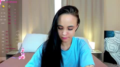 Snapshot of hotdevilsss chatting on March 6, 2025, 8:41 am SWEET DEVILS PUSSY online show from March 6, 2025, 8:41 am