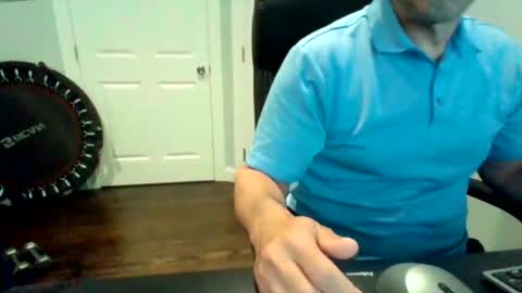 hotdog1124 online show from July 1, 2026, 1:13 pm