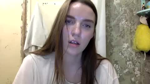 effy online show from February 11, 2025, 9:53 am