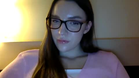 effy online show from March 5, 2025, 8:53 pm