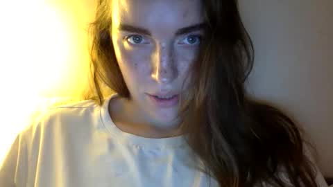 effy online show from September 8, 2025, 8:19 pm