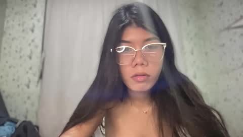 Snapshot of hotestpinayxxx chatting on April 3, 2026, 12:58 pm hotestpinayxxx online show from April 3, 2026, 12:58 pm
