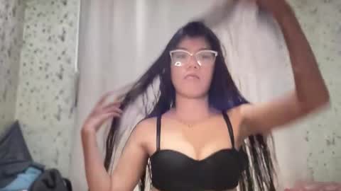 Snapshot of hotestpinayxxx chatting on April 4, 2026, 2:32 am hotestpinayxxx online show from April 4, 2026, 2:32 am