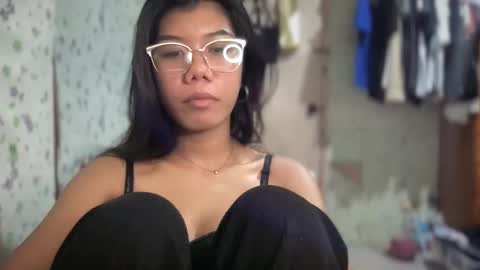Snapshot of hotestpinayxxx chatting on April 9, 2026, 11:32 pm hotestpinayxxx online show from April 9, 2026, 11:32 pm