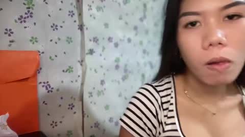 Snapshot of hotestpinayxxx chatting on April 17, 2026, 3:42 am hotestpinayxxx online show from April 17, 2026, 3:42 am