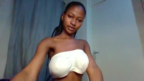 Snapshot of hotfalling706077 chatting on December 7, 2024, 11:56 pm hotfalling706077 online show from December 7, 2024, 11:56 pm