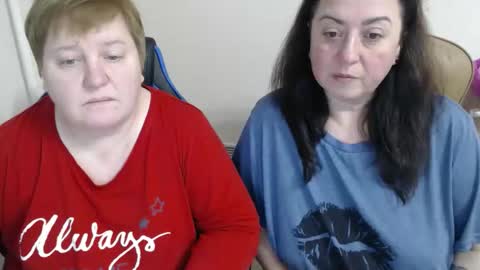 Snapshot of hotfiremommy chatting on January 10, 2026, 4:31 pm LimonkaFire online show from January 10, 2026, 4:31 pm