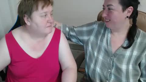 Snapshot of hotfiremommy chatting on January 14, 2026, 7:08 pm LimonkaFire online show from January 14, 2026, 7:08 pm