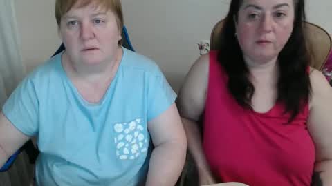 Snapshot of hotfiremommy chatting on February 13, 2026, 8:38 pm LimonkaFire online show from February 13, 2026, 8:38 pm