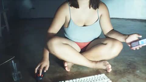 Snapshot of hotflowerclit chatting on September 11, 2025, 1:22 pm hotflowerclit online show from September 11, 2025, 1:22 pm