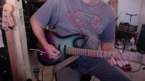 Snapshot of hotforteacher1977 chatting on January 17, 2025, 11:17 am Smoochface online show from January 17, 2025, 11:17 am