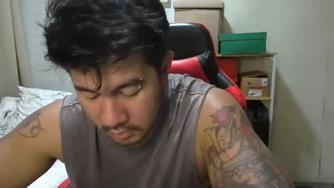 Snapshot of hothunkybear23 chatting on December 2, 2024, 7:14 am Khel online show from December 2, 2024, 7:14 am