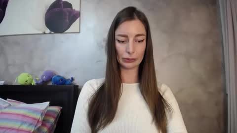 Snapshot of hotilia18 chatting on February 28, 2026, 2:51 pm Lia online show from February 28, 2026, 2:51 pm