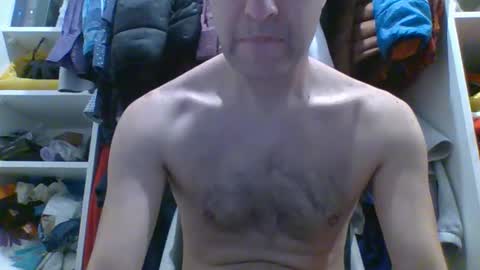 hottitan  twitter Marianoshcam online show from October 26, 2025, 6:47 pm