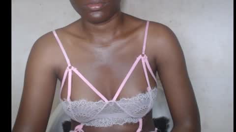 hotjessie0 online show from October 14, 2025, 4:35 am