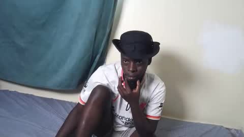Snapshot of hotjune2t6 chatting on April 20, 2026, 5:21 am malaika online show from April 20, 2026, 5:21 am
