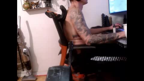 Snapshot of hotkinkytat chatting on February 20, 2025, 3:12 am hotkinkytat online show from February 20, 2025, 3:12 am