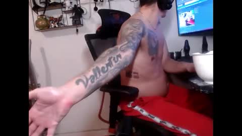 Snapshot of hotkinkytat chatting on February 24, 2025, 4:27 am hotkinkytat online show from February 24, 2025, 4:27 am