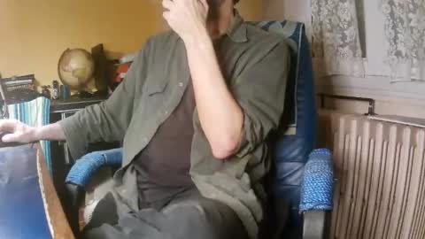 hotleopold online show from March 18, 2026, 7:28 pm