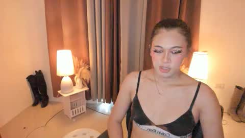 Snapshot of hotlestalinsandra chatting on May 27, 2026, 2:08 am hotlestalinsandra online show from May 27, 2026, 2:08 am