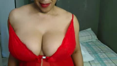 hotlilya online show from July 29, 2026, 9:40 am