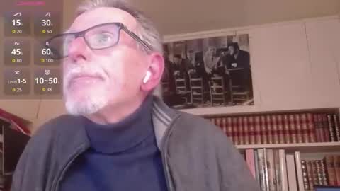 Snapshot of hotlux_54 chatting on March 7, 2026, 6:38 pm hotlux_54 online show from March 7, 2026, 6:38 pm