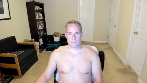 hotmale4u692000 online show from July 12, 2026, 4:36 am