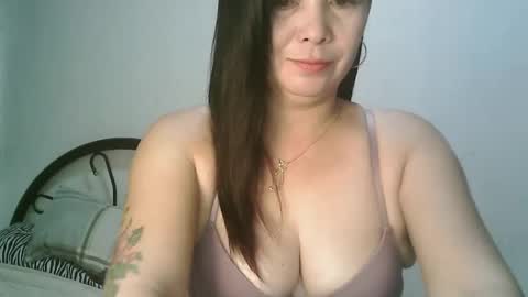 Snapshot of hotmamajen4u chatting on March 2, 2026, 1:41 am hotmamajen4u online show from March 2, 2026, 1:41 am