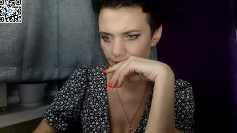 hotmamaqueen234 online show from May 9, 2026, 10:59 pm