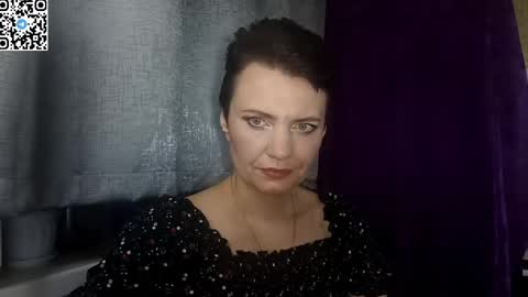 hotmamaqueen234 online show from May 16, 2026, 8:07 pm