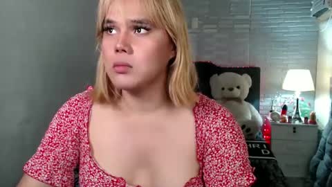 Snapshot of hotmaniacts chatting on January 13, 2025, 8:26 am HotTrannyCock online show from January 13, 2025, 8:26 am