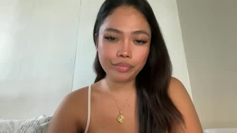 Eva online show from December 16, 2025, 10:37 pm