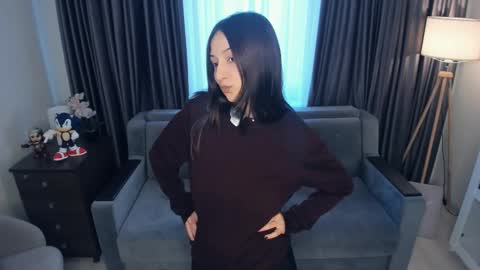 Snapshot of hotmodeon chatting on February 18, 2026, 7:37 am Cherry online show from February 18, 2026, 7:37 am