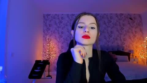 hotmolly_ online show from March 21, 2026, 9:07 pm