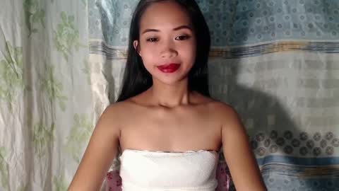 Snapshot of hotmom_gia chatting on February 7, 2025, 1:53 pm hotmom_gia online show from February 7, 2025, 1:53 pm