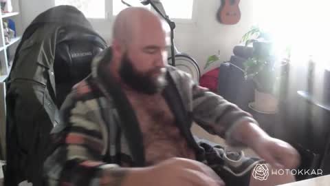 Hotokkar online show from October 5, 2025, 7:17 am