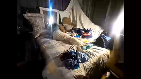 hotrox6942 online show from October 14, 2025, 5:30 am