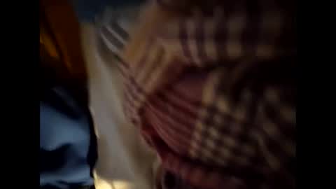 hotrox6942 online show from November 30, 2025, 2:37 am