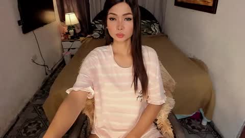 Snapshot of hotsherlene02 chatting on February 18, 2026, 1:45 am SHERLENE BLACKWELL online show from February 18, 2026, 1:45 am