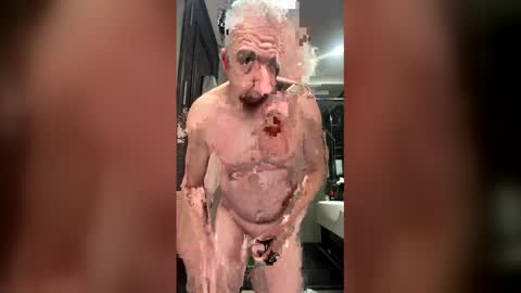 Snapshot of hotsilverdady chatting on January 17, 2026, 1:43 am hotsilverdady online show from January 17, 2026, 1:43 am