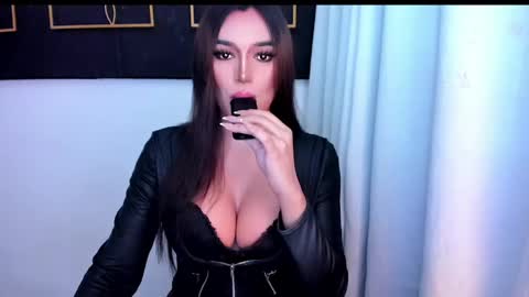 Snapshot of hotstellacumxxx chatting on April 21, 2026, 5:25 am STELLA online show from April 21, 2026, 5:25 am