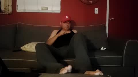 Snapshot of hotstuff695991 chatting on September 27, 2025, 3:00 am Cum join me online show from September 27, 2025, 3:00 am