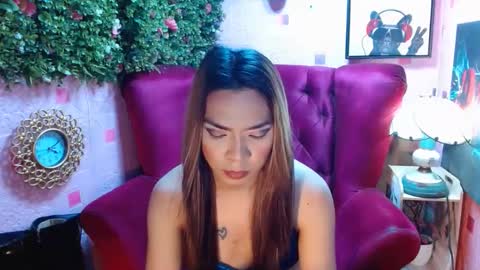 Snapshot of hotsummerx chatting on December 7, 2024, 8:11 am Summer online show from December 7, 2024, 8:11 am